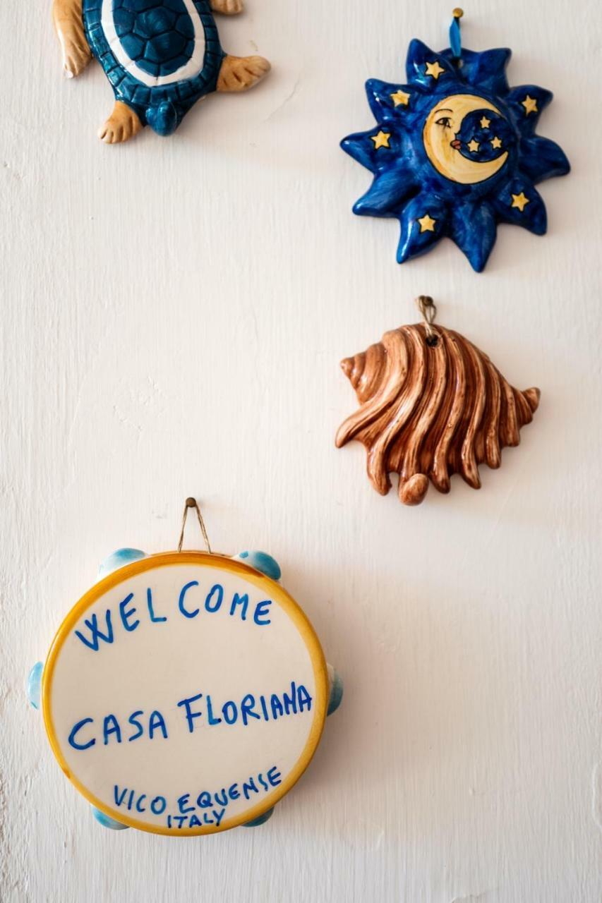 Casa Floriana Lägenhet Vico Equense Exteriör bild